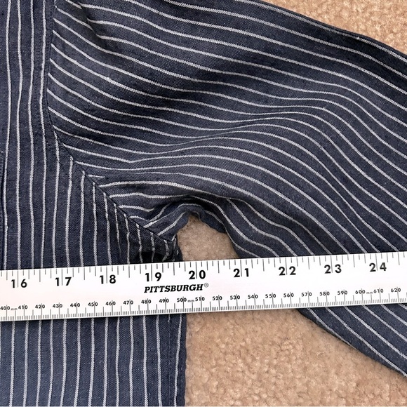 L.L. Bean Navy and White Striped Long Sleeve Button Down Linen Shirt - Picture 6 of 8